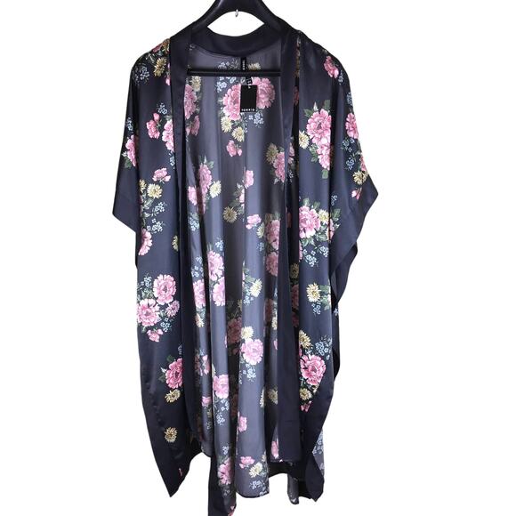 Romantic Satin Topper Torrid ONE SIZE Floral Kimono Cardigan Duster Gray NEW OS - Picture 7 of 10